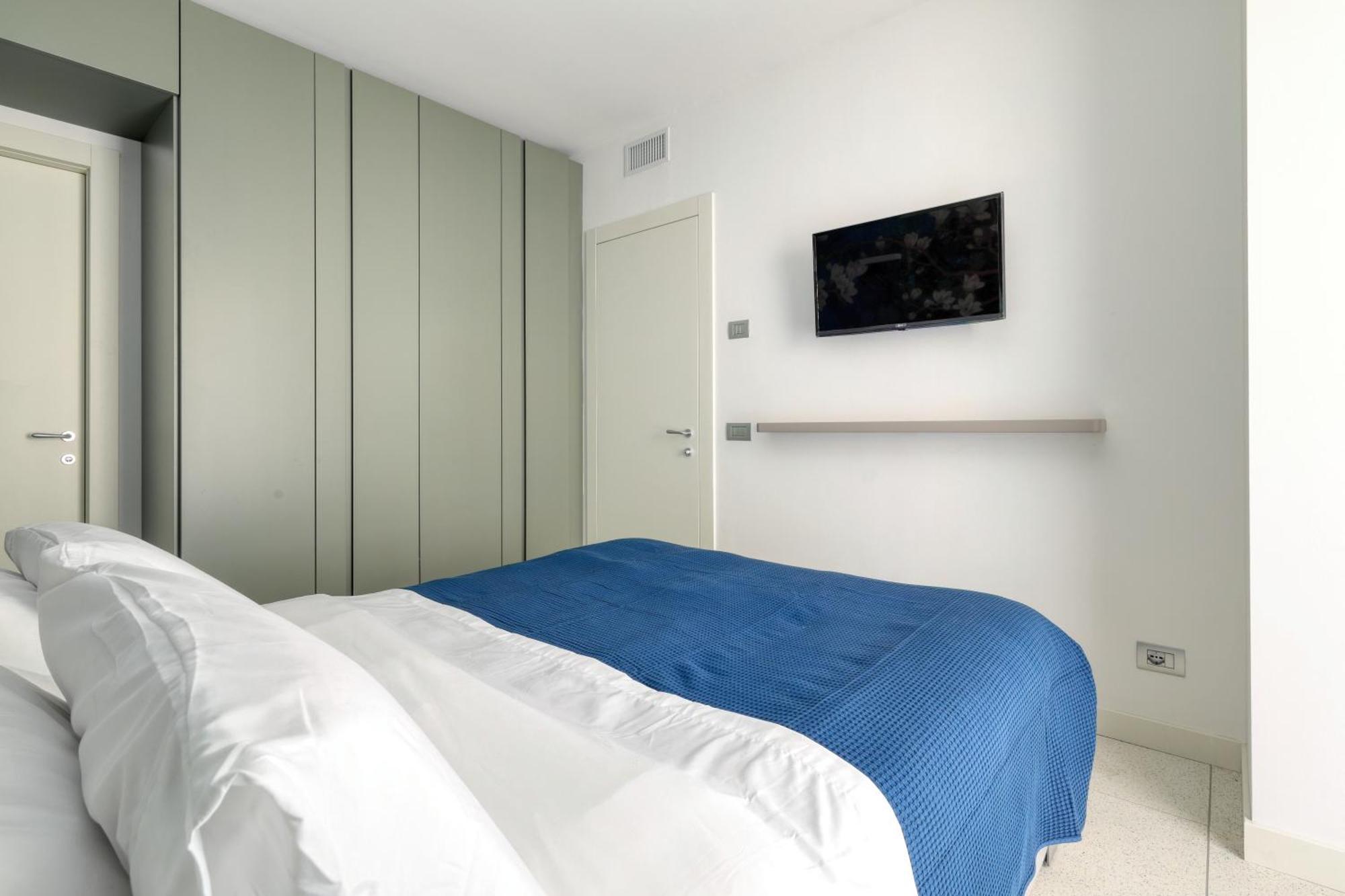 Luxury Apartment Con Terrazza, Palestra, Cowork & Box Privato Milaan Buitenkant foto